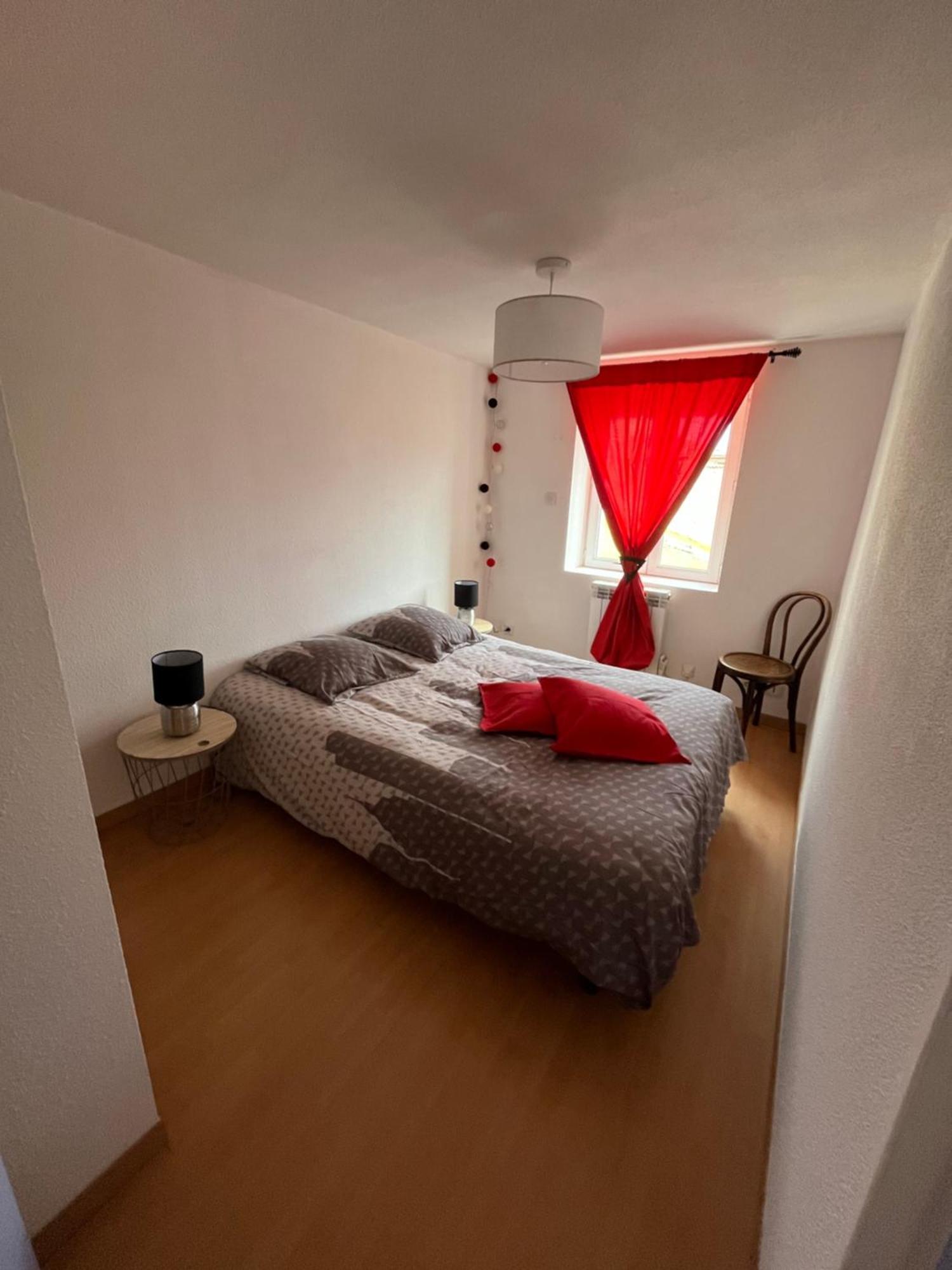 Jolie Maison De Campagne, Compostelle Soleymieux Экстерьер фото