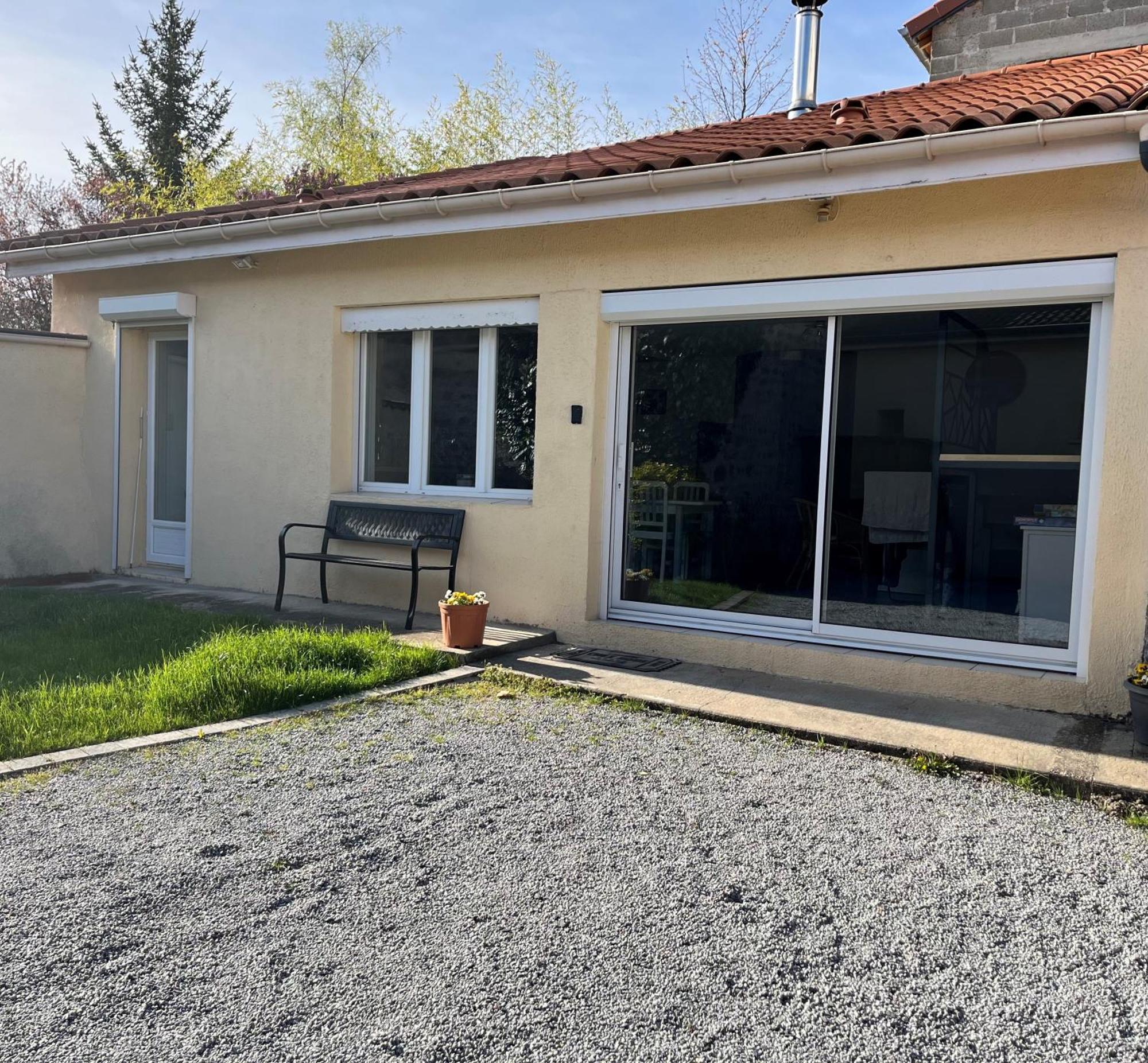 Jolie Maison De Campagne, Compostelle Soleymieux Экстерьер фото